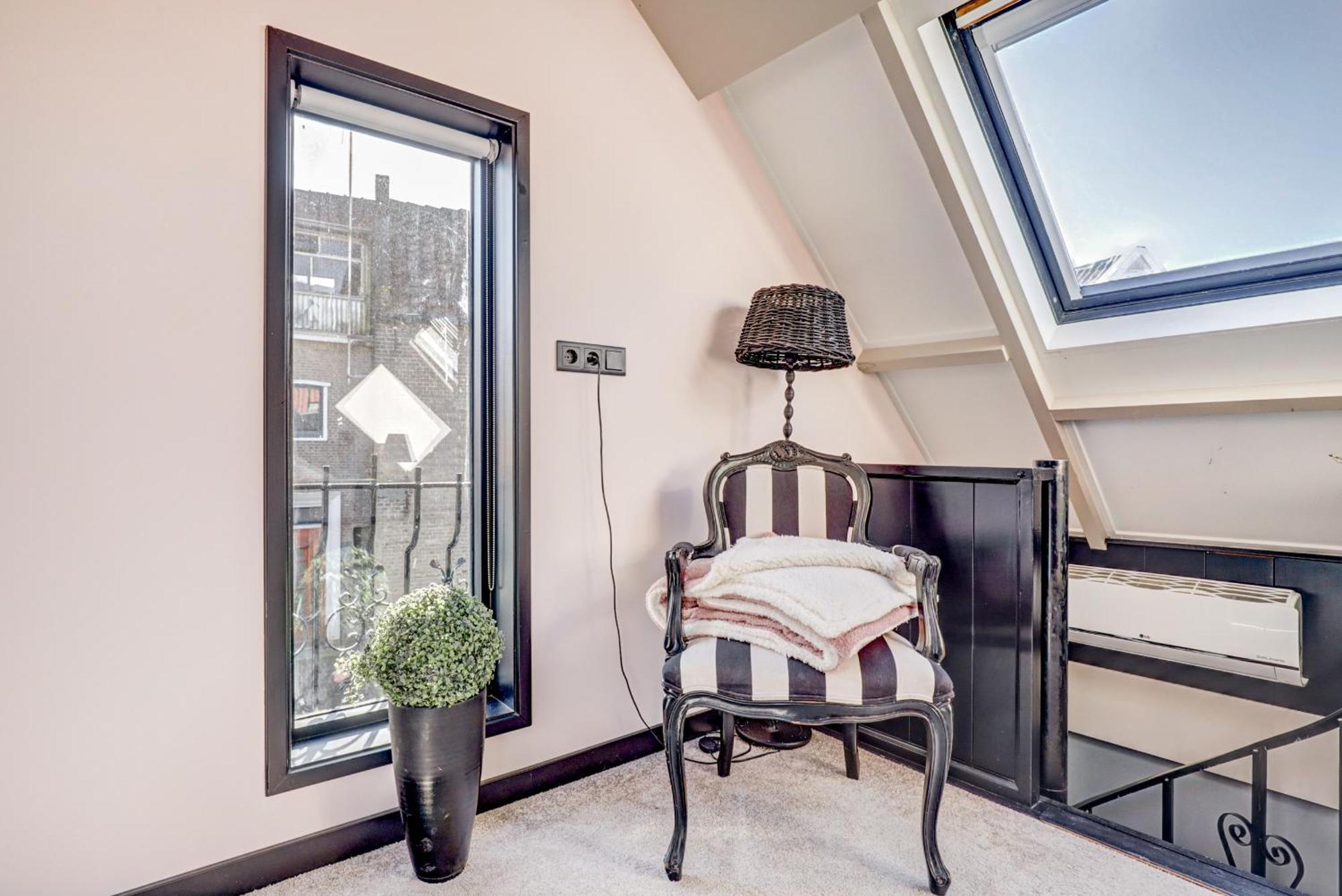 Huize Wees Nobel Bed & Breakfast Oud-Beijerland Екстериор снимка